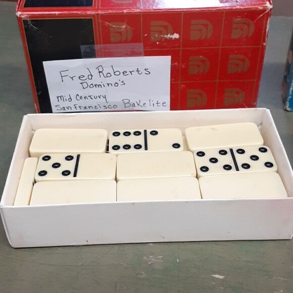 Bundle of 2 sets of Dominoes: Fred Roberts Bakelite & Double-Nine color dot - Picture 2 of 6